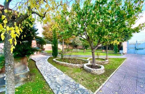 Ponte Galeria-La Pisana Villa | CLARABELLA