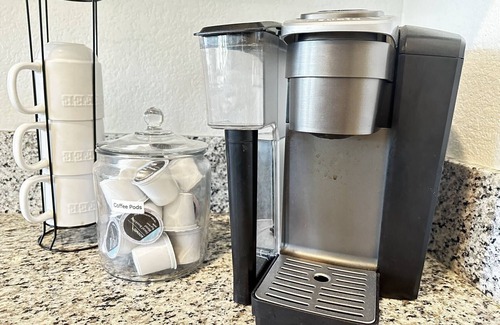 Upland Villa | Claremont Colleges Ontairo Mills Villa min of 30 nights booking required