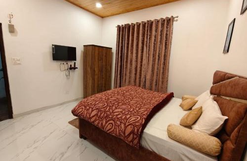 Kumarhatti House | Claremont Homestay By StayApart