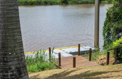 Lower Southgate House | Clarence River Retreat - Oceanstays - Farmstay & Jetty
