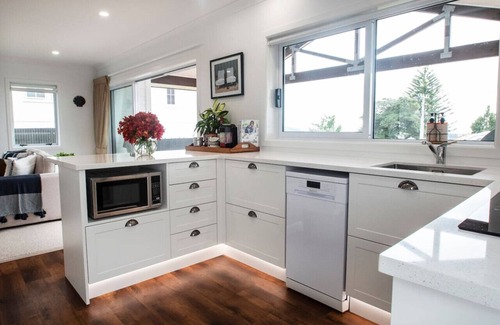 Rotorua House | Clareview Cottage Rotorua