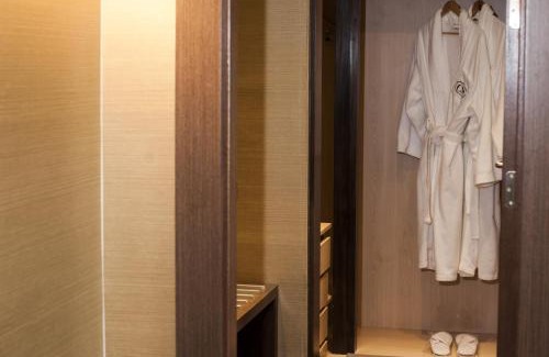 Adelfas Hotel | Claridge Madrid