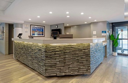 Pumphrey Hotel | Clarion Hotel & Suites BWI Airport North