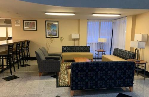 Kalamazoo Hotel | Clarion Inn I-94 near Expo Center