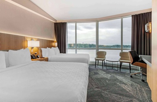 Kenora Hotel | Clarion Lakeside Inn & Conference Centre