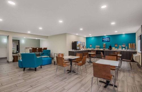 Harrodsburg Hotel | Clarion Pointe Harrodsburg-Danville