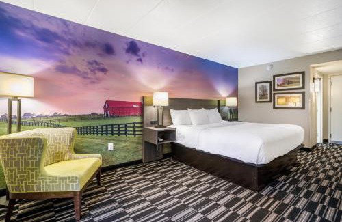 Richmond Hotel | Clarion Pointe Richmond North near University