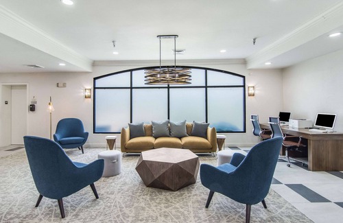 South Boston Hotel | Clarion Pointe South Boston - Danville East