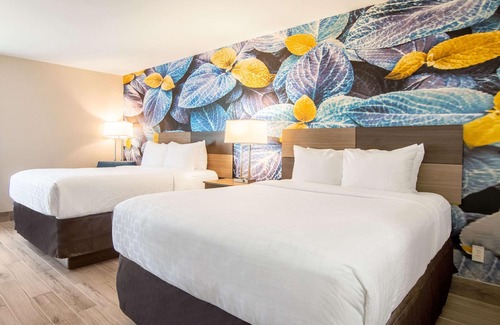 South Boston Hotel | Clarion Pointe South Boston - Danville East