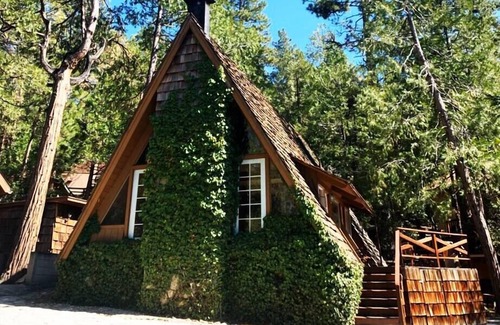 Idyllwild Cabin | Clarity Cabin: A-Frame Sanctuary w Hot Tub, Fireplace, Grill, AC, Hammock Chairs