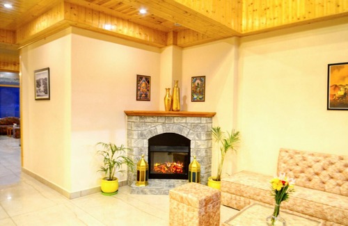 Jagatsukh Hotel | Clarks Inn Suites Manali