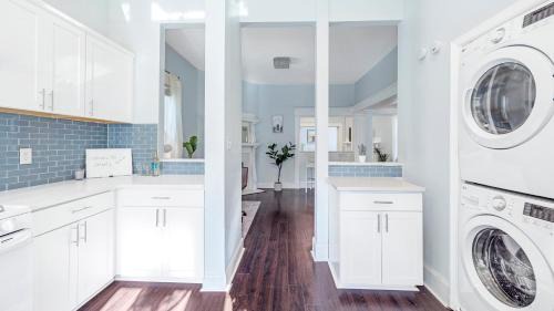 Midtown Apartment | Classic 1 Bedroom Apt in Midtown, ATL