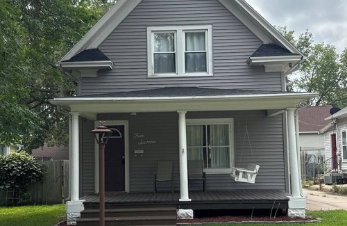 Kearney House | Classic Cozy home in Kearney, NE