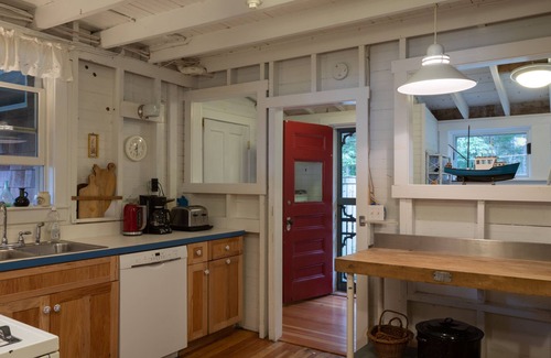 Peaks Island Cottage | Classic Family Cottage, Ocean View from Porch, Peaceful Rural Location