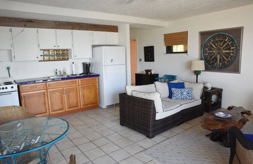 Tavernier House | Classic Keys Cabin on the Water