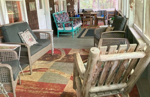 Bryant Pond Cabin | Classic Maine Wilderness Lodge on Beautiful Shagg Pond - End of summer discount