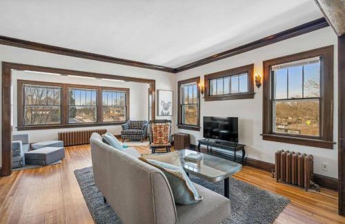 Bryant House | Classic Majesty in S MPLS