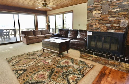 McCall House | Classic Mccall Lake House by Casago Mccall - Donerightmanagement