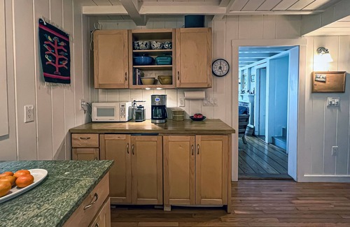 Harpswell Center Cottage | Classic oceanfront cottage and cabin on stunning 8 acres with sunset water views