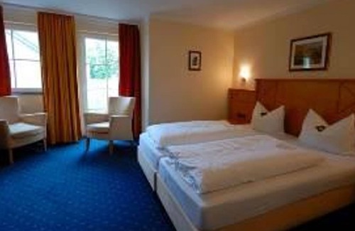 Adenau House | Classic Single Room - Hotel Blaue Ecke