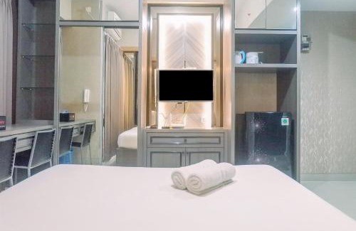 Surabaya Apartment | Classic Studio Room Apartment at Taman Melati Surabaya By Travelio