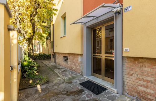 Cirenaica Apartment | Classic Style Apartment by Wonderful Italy