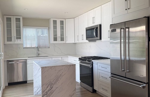 North Redondo House | Classy 4-bedroom house with AC in Redondo Beach