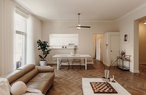 Newcastle Apartment | Classy City apartment close to Beach.