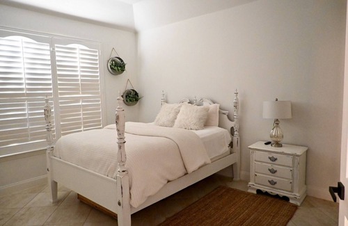 Southwest Carrollton House | Classy & Cozy in Carrollton