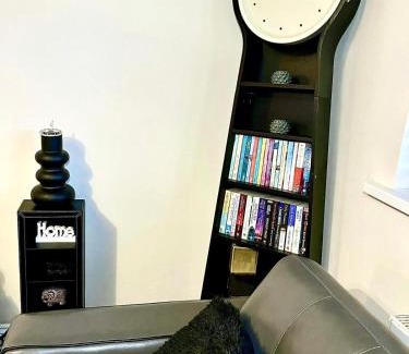 Durham House | Classy-Durham-Terrace-5 Guest-Close to Beamish & Town Centre