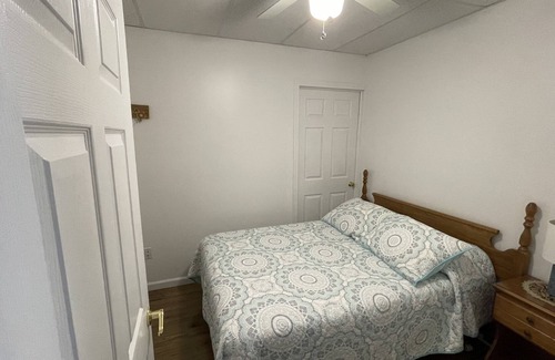 Romulus Apartment | CLASSY & ECONOMICAL lower 2BR unit at lakeside on SENECA’s EASTSIDE