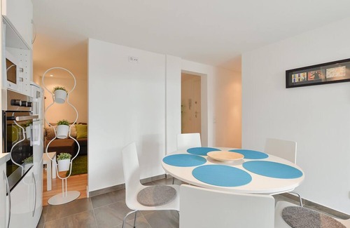 Santa Maria Maior Apartment | Classy, elegant, comfortable, at the entrance of the Castle