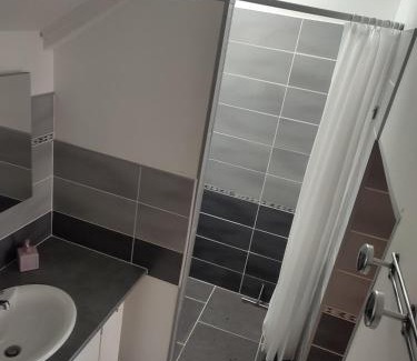 Tour-en-Bessin House | Claude et Astrid