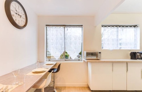 Fresnes Apartment | ★ Clavena Appart Paris★ Wifi-Parking-Netflix