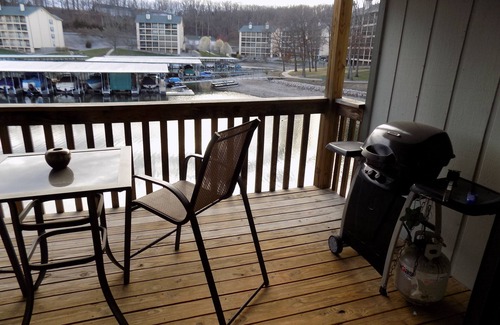 Village of Four Seasons Condo | Clean and updated 1 bedroom 1 bathroom LAKEFRONT!