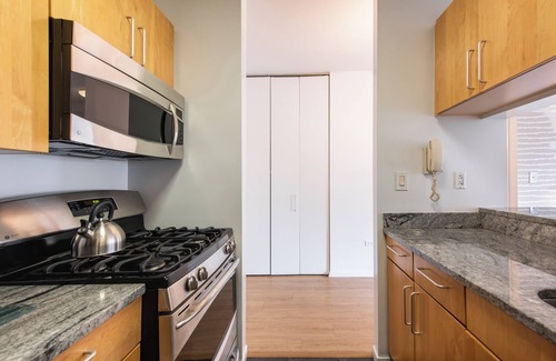 NoMad Apartment | Clean and Comfortable One Bedroom in Chelsea