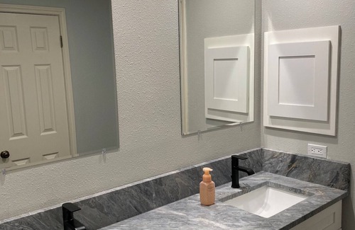 Blossoms Park House | Clean and Convenient stay