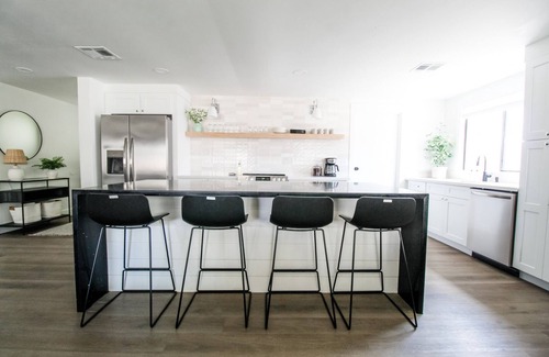 Mesa Grande House | Clean and newly remodeled + fun backyard! Close to Everything!