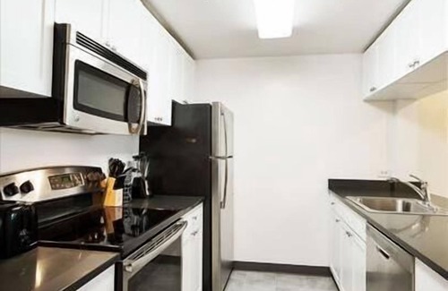 Hoboken Apartment | Clean&Comfy 1BR w/Full kitchen & Washer/D | Mins to NYC