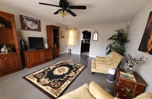 Jacksonville House | *Clean, Discounted: Relaxing, 3BR/2BA-near LRAFB