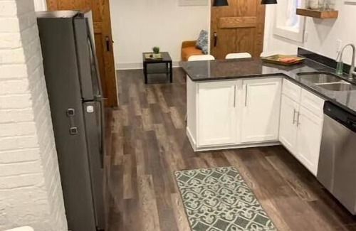 Ogden Apartment | Clean Modern Downtown Apartment- All New Rear Unit