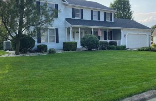 Granger House | Clean newly updated 4 bedroom in quiet Granger