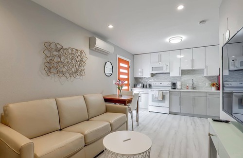 San Ramon House | Clean Private Entrance 1BD/1BA w/AC, W/D Suite