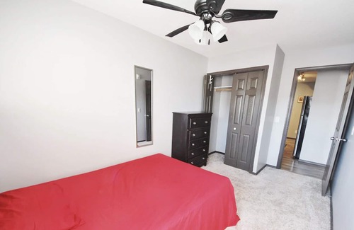 Fort McMurray Apartment | Clean, Quiet Downtown Condo (Close To Keyano)