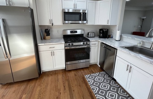 Warren House | Clean, Safe Home Away From Home