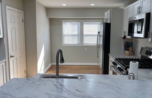 Warren House | Clean, Safe Home Away From Home