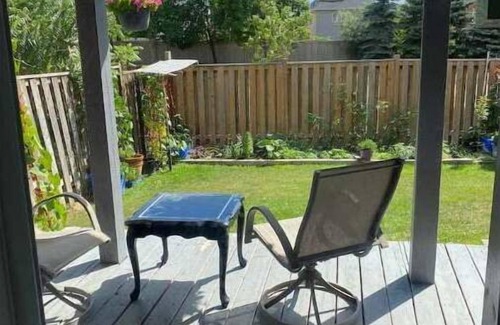 Gateway Apartment | clean & spacious 2 bedroom walk out basement seperate entrance