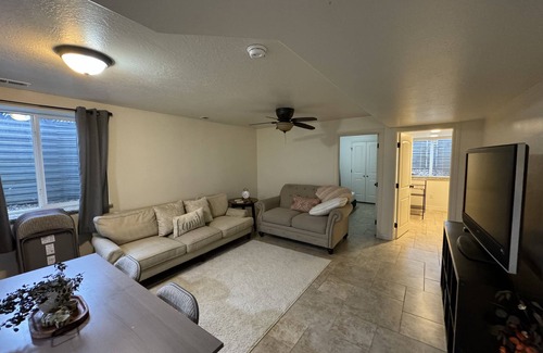 Highland Apartment | CLEAN, SPACIOUS basement apartment located at the mouth of AF canyon