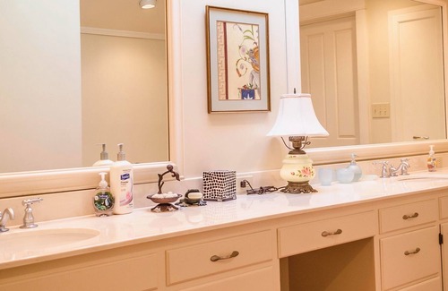 Fort Mc Kavett House | Clear Creek Ranch With Private Lake