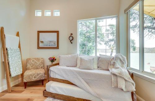 Lucerne Apartment | Clear Lake Getaway with Dock Access and Shared Yard!